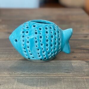 Fish tea light candle